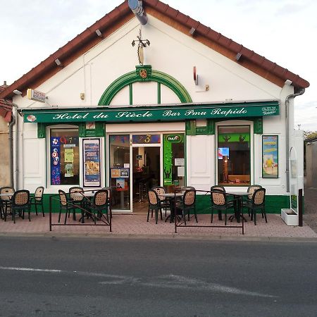 Hotel Du Siecle Cercy-la-Tour Exteriör bild